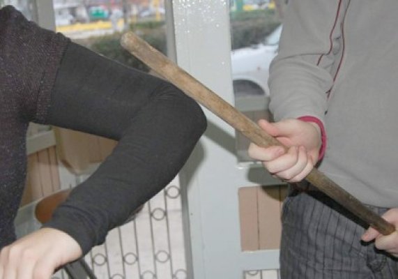 De la dragoste la nebunie e un singur pas: ameninţări şi ordine de protecţie, la Saraiu